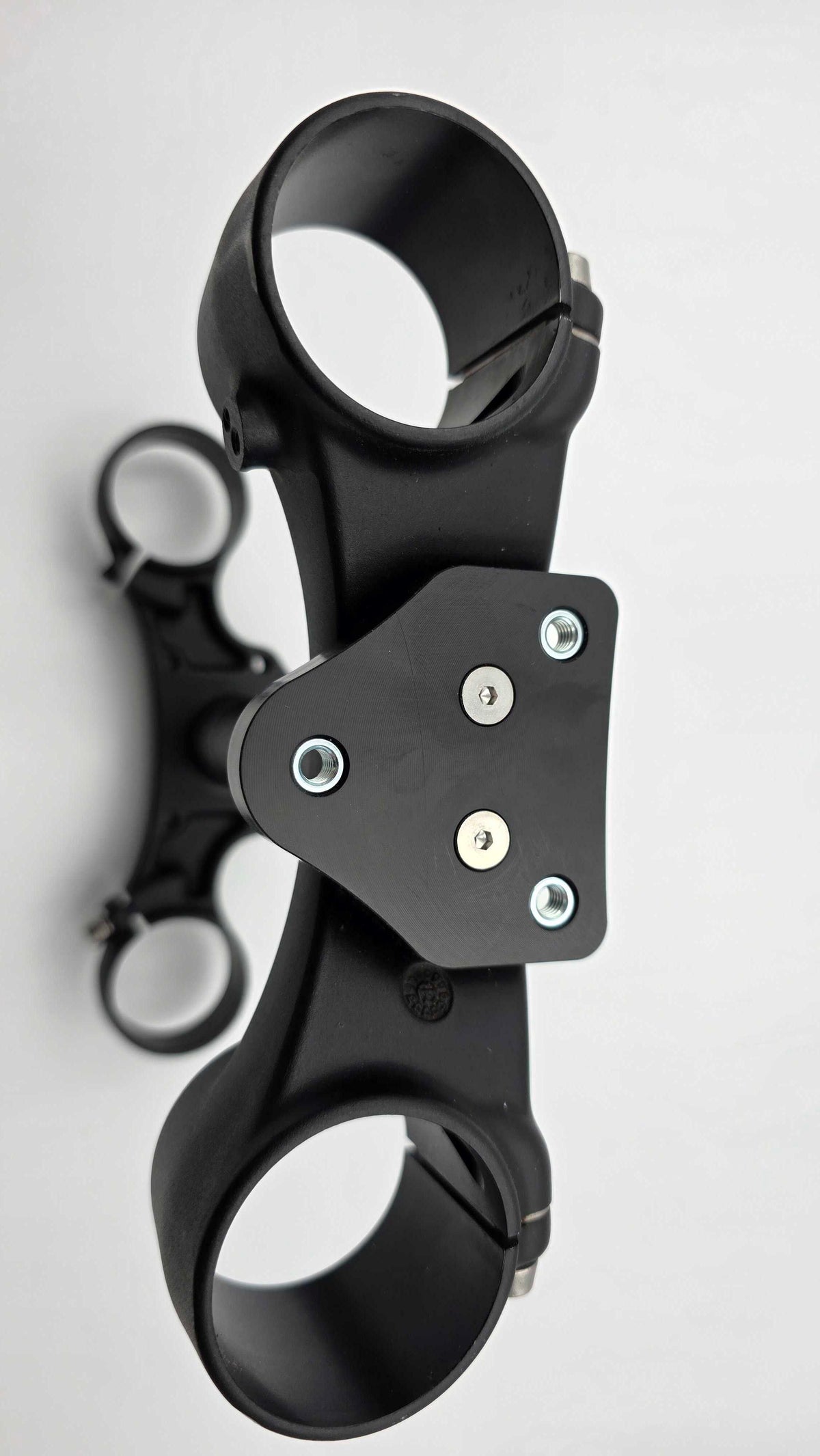 Stem Lock - W9 Fender Adapter Compatible - For forks without a fender mount on lower clamps.