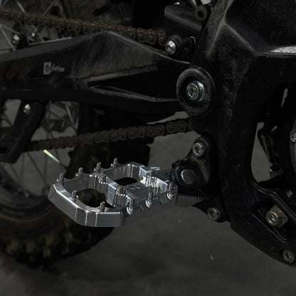 Prickly Foot Pegs Wide
