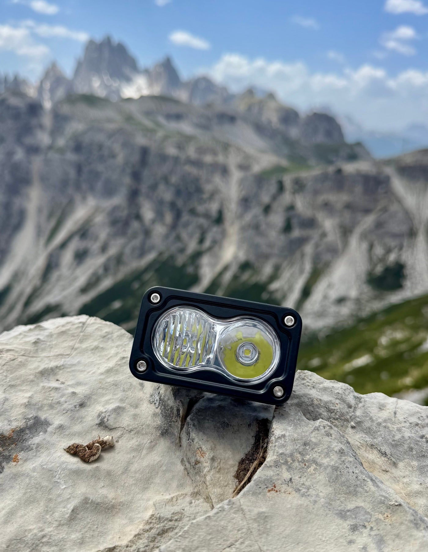 Baja V2 2500-lumen e-moto light — factory metal housing detail