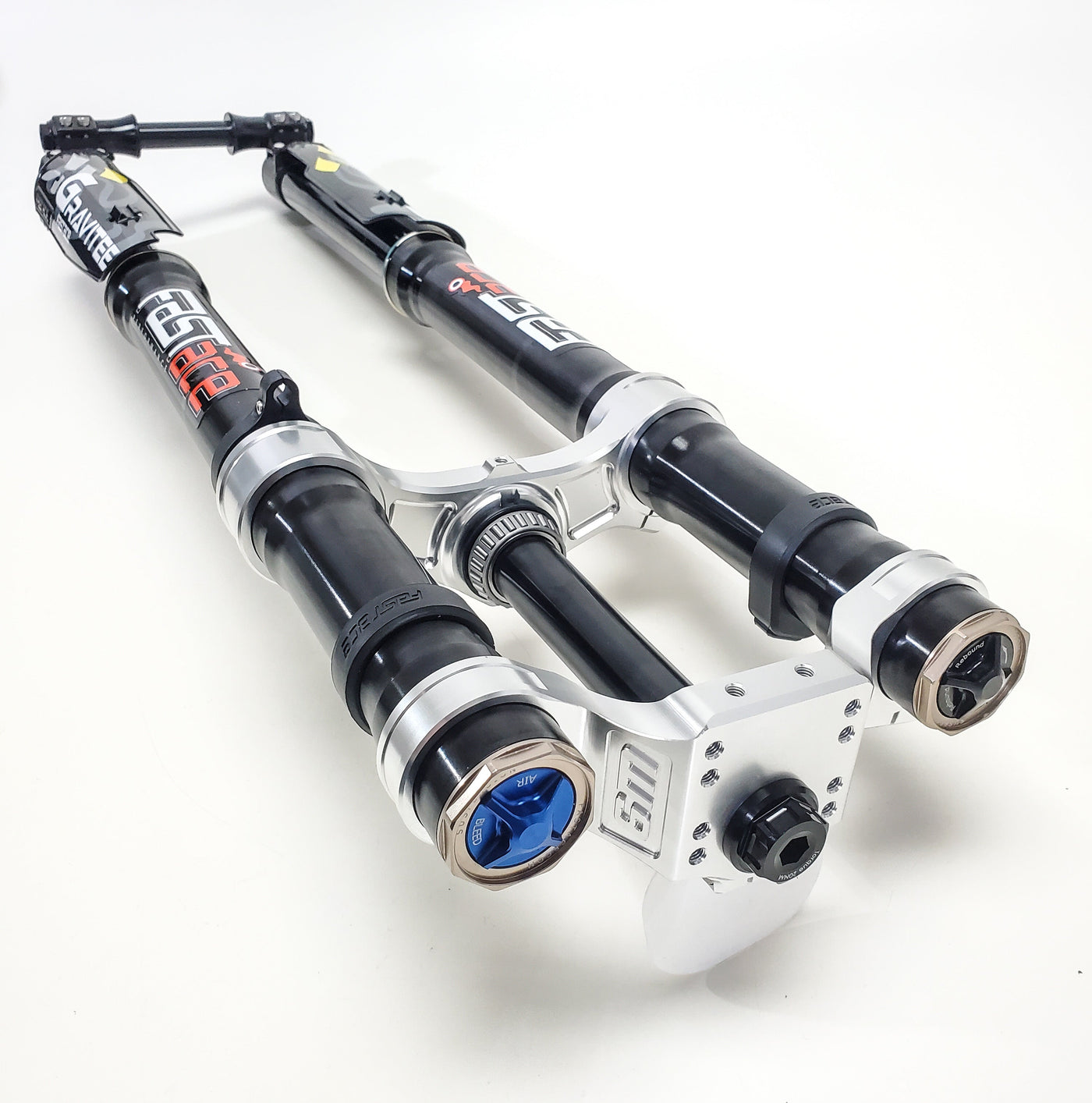 Warp 9 FastAce Suspension Bundle for Surron and Talaria — shock reservoir detail