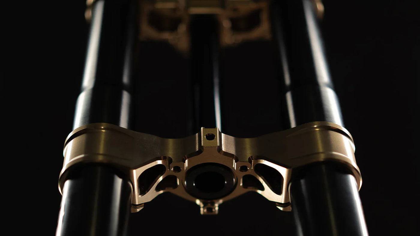 EXT Ferro fork bottom clamp and triple clamp detail