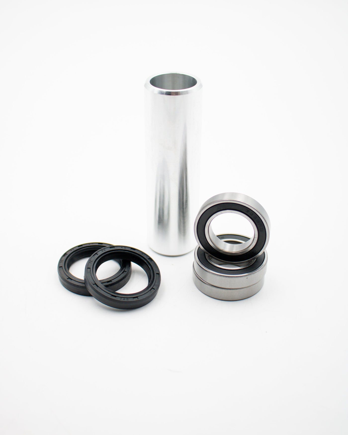 Suzuki RM-Z rear wheel bearing kit — 6905 bearings, seals, distance tube