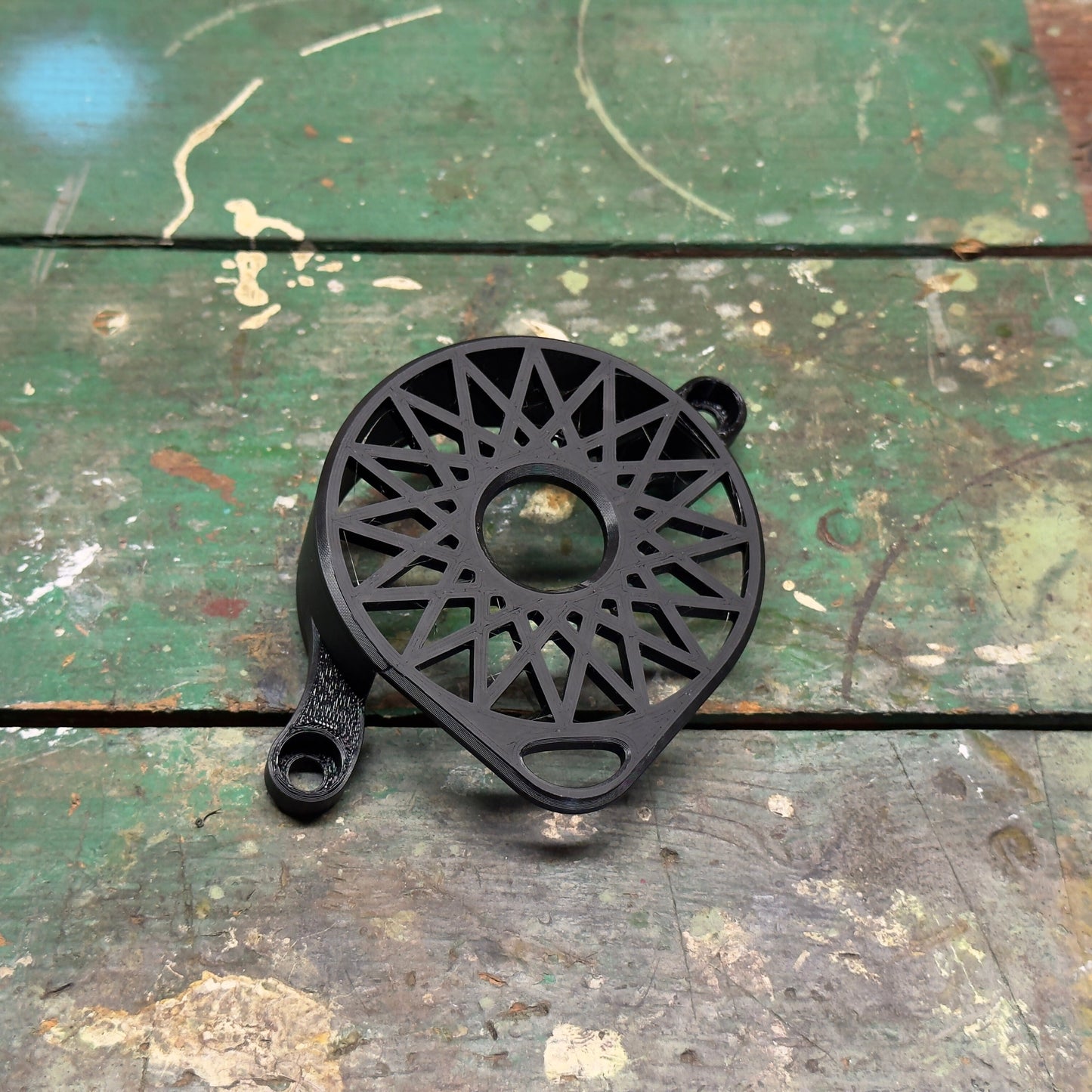 Plastic motor cover for Surron LBX – lightweight protection for motor compartment