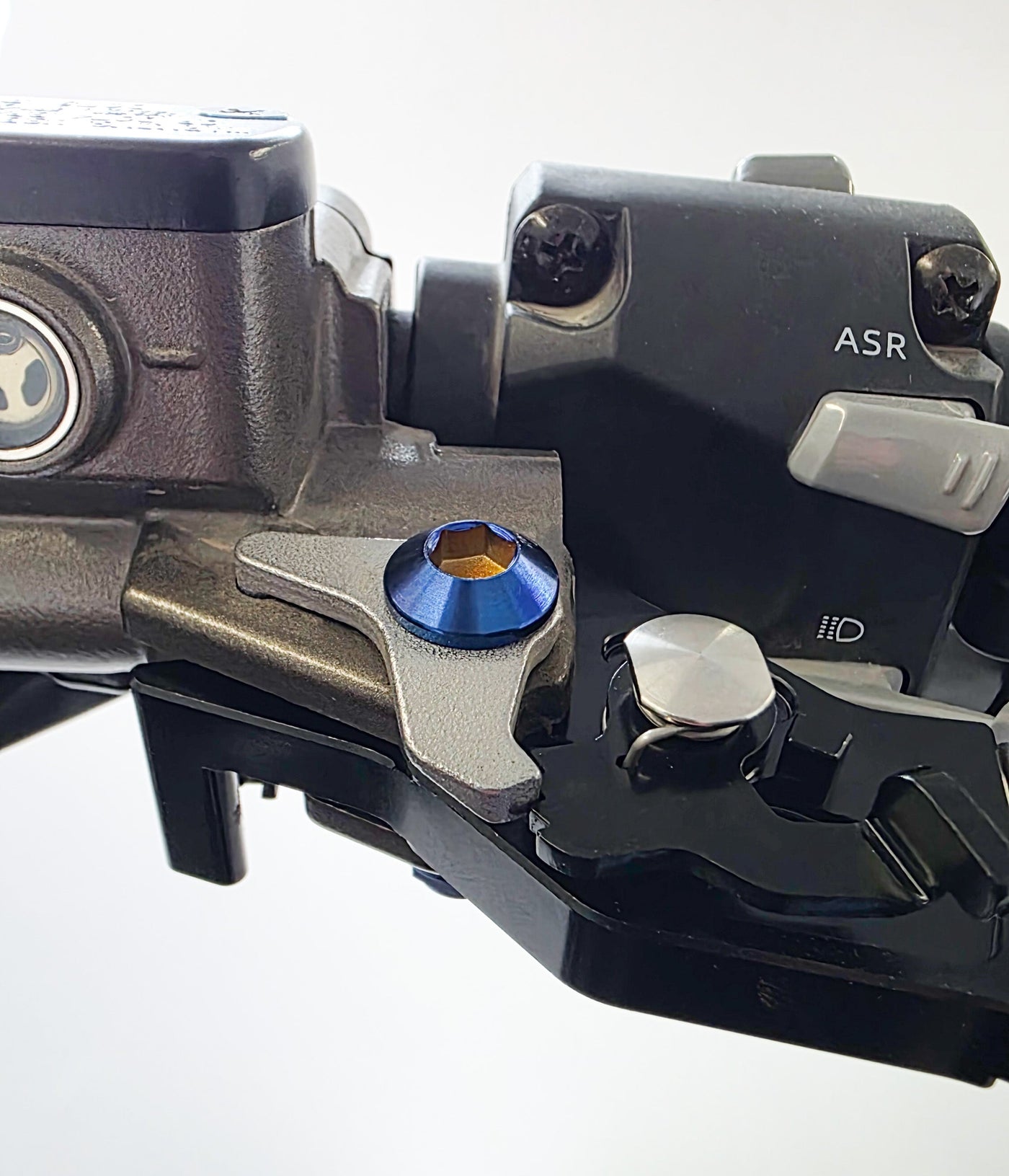 Titanium shorty lever pivot bolts for the Surron Ultra Bee